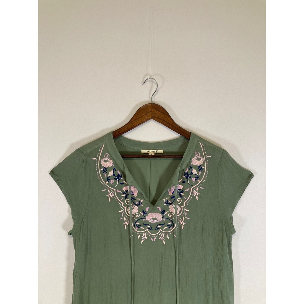 Boho Mi Ami Women Medium Olive Green Embroidered Floral V-Neck Tunic Dress‎ - Picture 9 of 12